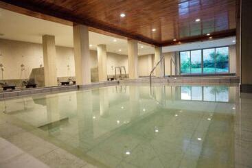 J Park Hotel Sha Extra Plus