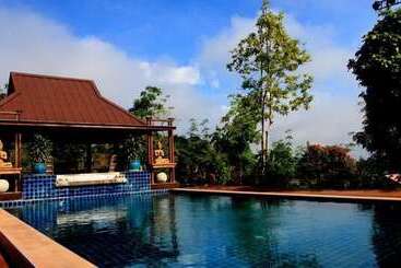 Hotel Rai Kaset Phu Praewa