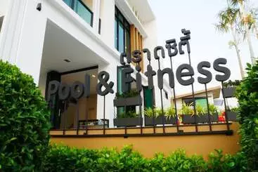 Hôtel Trat City