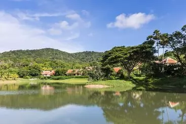 Pisos turísticos Nai Harn Baan Bua Villas