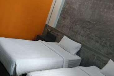 Pornsiri Hotel Sisaket