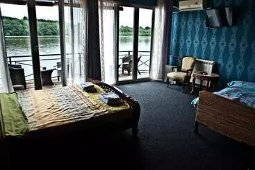 Hostel Otard