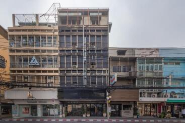 Hotel Intown Residence