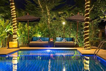 渡假胜地 The Privilege Hotel Ezra Beach Villas