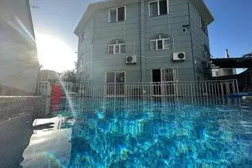 Aamiaismajoitus (B&B) Art Pansiyon Belek