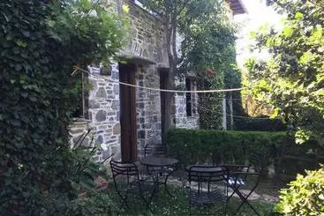 Hotel Damouchari