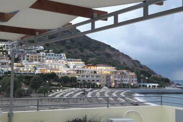 آپارتمان‌های توریست‌ها Orange Fodele