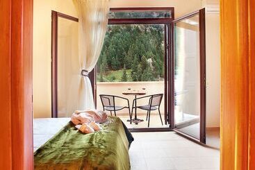 דירות לתיירים Villa Zourva