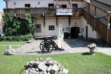 Szálloda Penzion U Kriveho Psa