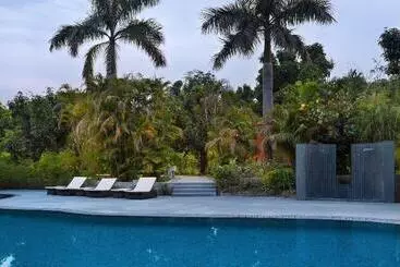 Hotel Taj Corbett Resort And Spa Uttarakhand
