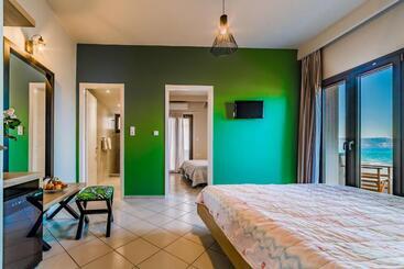 בית מלון כפרי Tropical Beach A