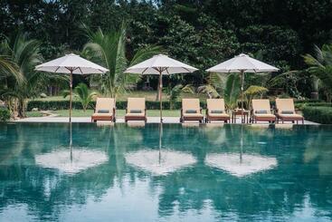 Hotel Poulo Condor Boutique Resort & Spa