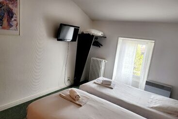 هتل Hôtel Le Relais De Vendée