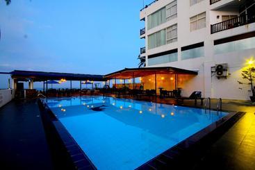 Hotel Sevonra Garden