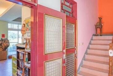 تختخواب و صبحانه Hualien Travel