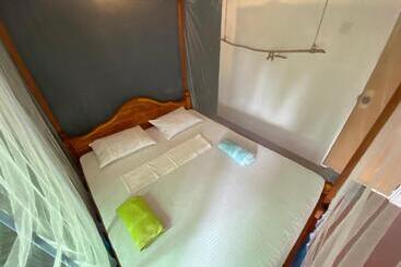 Pensión Asanka Surf House & Resturant