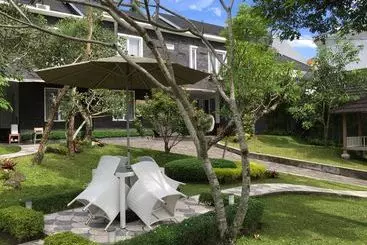 Pensió Rumah Kecil Jatirejo
