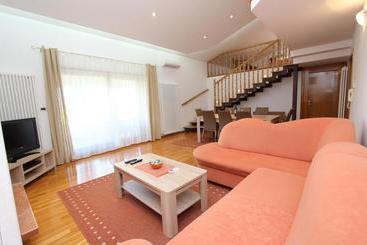 Hotel Apartment Villa Nera