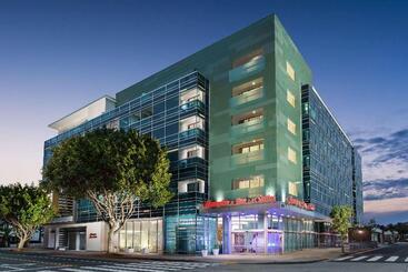 Hotelli Hampton Inn & Suites Santa Monica
