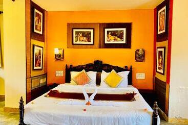 Отель Udai Valley Resort  Top Rated Resort In Udaipur With Mountain View