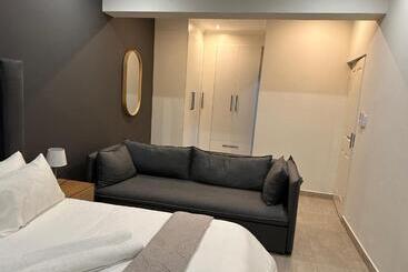 هتل آپارتمان Canal View Estate & Resort