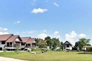 Otel Hometown Of Dragon