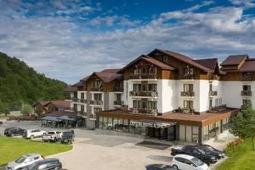 Crystal Hotel & Spa