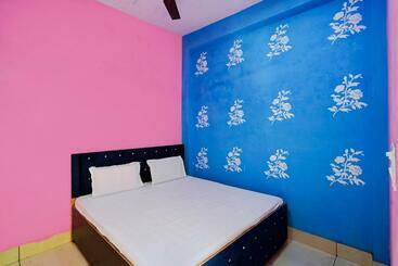 Hôtel Spot On Dev Rana