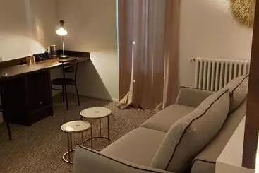 Hotel Auberge Le Petit Mas