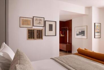 ホテル Hôtel Pilgrim