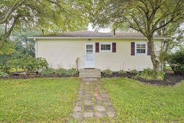 Mökkimajoitus Utica Vacation Home ~ 12 Mi To Denison University!