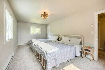 Waterfront Pelican Lake Cottage W/ Lake Access!