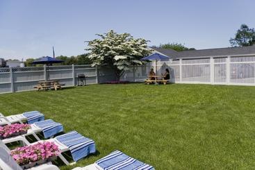 Parker's River Motel