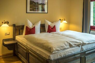 Отель Waldschlosschen Wangen