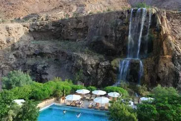 استراحتگاه Ma In Hot Springs