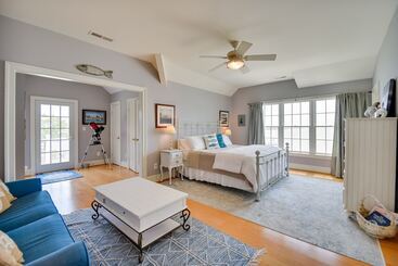 コテージ Bayfront White Stone Escape W/ Private Beach!