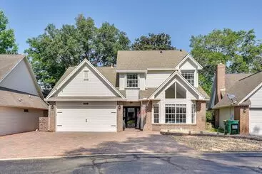 Mökkimajoitus Charming Coastal Home: 6 Mi To Choctawhatchee Bay!