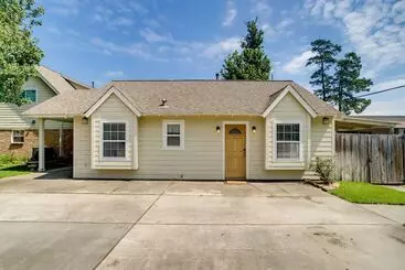 Mökkimajoitus Cozy Shenandoah Home < 2 Mi To The Woodlands Mall!