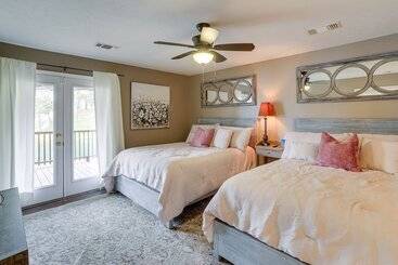 별장 Lakefront Horseshoe Bend Home W/ Boat Dock!