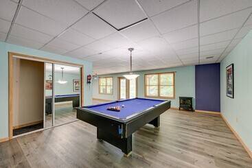 بيت ريفى Marble Mountainside Escape W/ Wraparound Deck