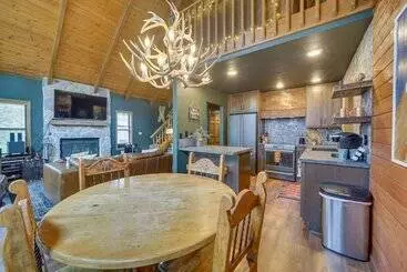 コテージ Peaceful Cabin Between Flagstaff & Sedona!
