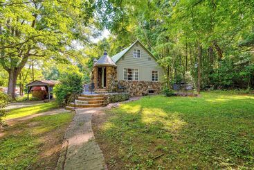 Salisbury Cottage ~ 7 Mi To High Rock Lake!