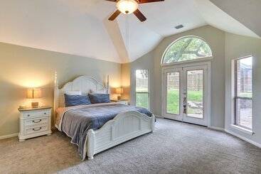بيت ريفى Spacious Flower Mound Home In Central Location!