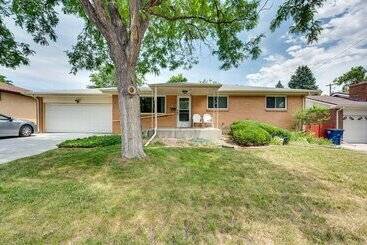 Landhus Pet Friendly Gem W/ Private Yard In Westminster!