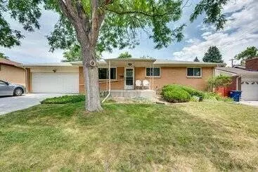 Mökkimajoitus Pet Friendly Gem W/ Private Yard In Westminster!