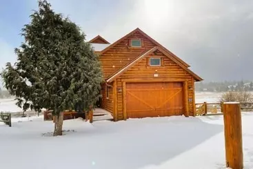 Mökkimajoitus Coyote Flat