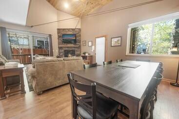 Сельский дом Summit Shooting Star 2