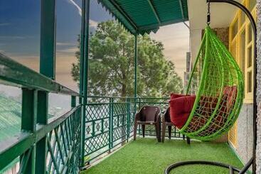 호텔 The Party House