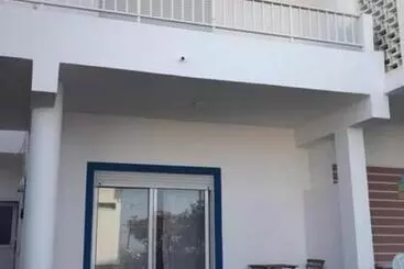 Blife Faro Beach Hostel & Rooms
