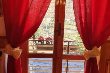 מלון דירות La Piccola Baita Di Filettino